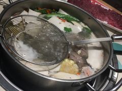 -南城十里潮汕鲜牛火锅·鲜虾生滚粥(融汇老商埠店)