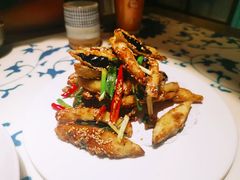 口水茄子-勒马听风(洛邑古城店)