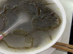 -胡成记口蘑龙眼包子(盐道街店)