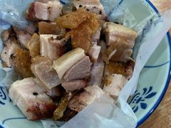 脆口烧肉-园林美食城·本土农家菜(杨和镇店)