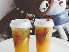 -顶东面包花园·生日蛋糕(世博店)