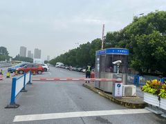 -上海汽车博览公园-北门停车场