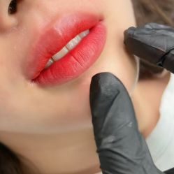 -韩美绣·骨相纹眉·洗眉美瞳线