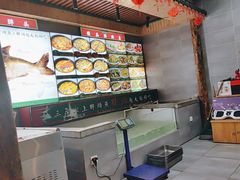 -咱屯子铁锅炖直营店(南湖大路店)