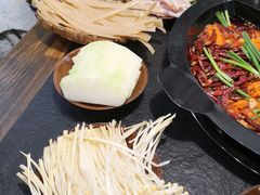 -周幺妹重庆老火锅(银泰城总店)