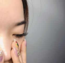 -七月美睫 美甲