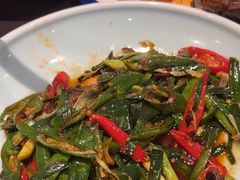 -川流不息·地道川菜·小龙虾(松东路店)