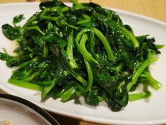 -渝信川菜 · 川味家常菜(财富购物中心店)