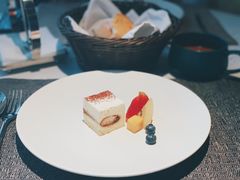 -窗外西餐厅(普罗理想国店)