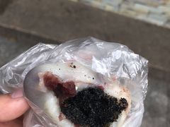 双馅团子-非遗近水楼糕团(景德路店)