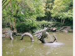 -汇龙潭