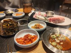 -黑豚黨韩国烤肉料理(悦然时光店)