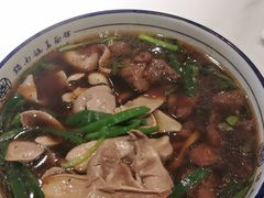 -镇南锅盖面馆(解放路店)