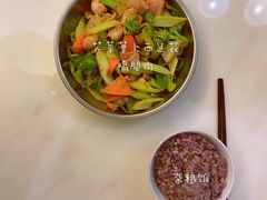 -TOP健身私教工作室(侨香店)