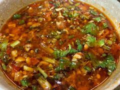 -肖肖酸萝卜鱼火锅(总店)