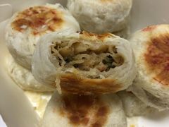 萝卜肉月饼-长发西饼(临顿路店)