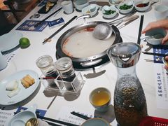 -马家斑.鲜鱼火锅(松湖万科店)