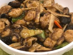 -侬佳蒸菜馆(听潮店)