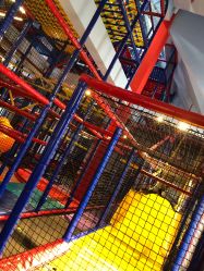 -动力星球家庭亲子游乐中心