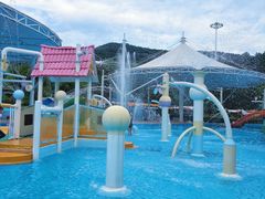 -汤山欢乐水世界