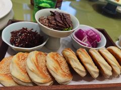 曹县牛肉配烧饼-山东宾馆·齐鲁苑餐厅