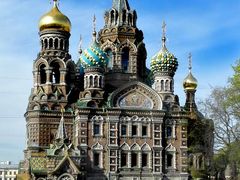 -滴血救世主教堂