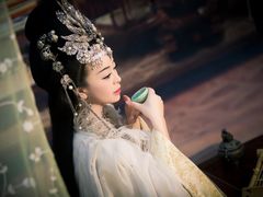 -九月鹰飞汉服摄影工作室