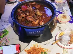 -徐记小怪兽肉蟹煲(中央大街店)