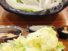 -呷哺呷哺(哈尔滨红博购物广场店)