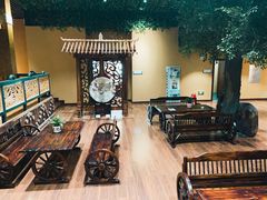 -白鹿苑蒙餐(鄂温克宾馆店)