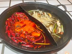 -朱光玉火锅馆(正弘城店)