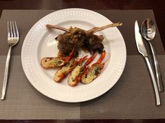 -湖景知味西餐厅•自助餐• 轻食(南京金茂威斯汀大酒店)