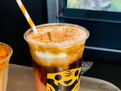 面对面-小巨场咖啡