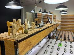 -罗伯特眼镜·蔡司官方授权(罗湖国贸店)
