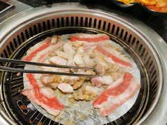 -烤路里·韩国品质自助烤肉(石路天虹4号店)