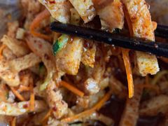 拌面筋-不起眼麻辣烫凉皮店