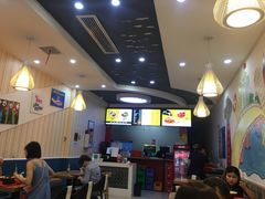 大堂-螺小胖柳州螺蛳粉(钟楼总店)