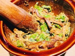 皮蛋青椒擂茄子-费大厨辣椒炒肉(皇庭广场店)