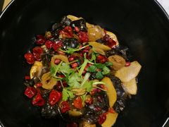 -杭州滨江宝龙城