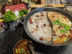 -鹿鸣山草本茶香火锅(园西路店)