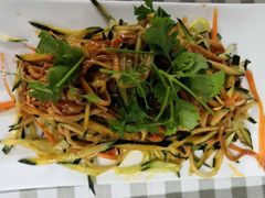 -烁佳海鲜大馅饺子