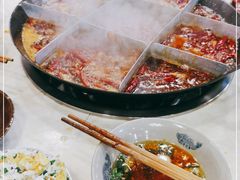 -重庆老火锅王(永陵路分店)