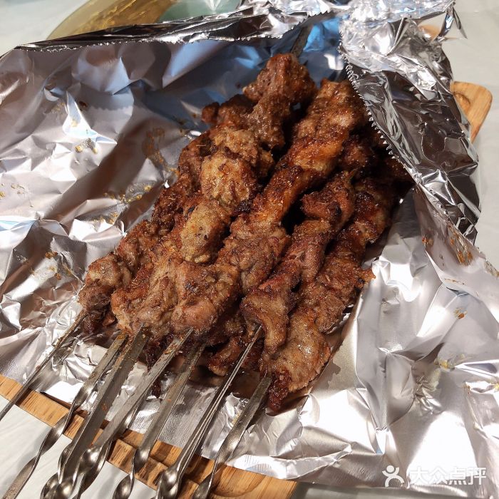 永源成清真餐厅(黑牛城道店)碳烧羊肉串图片