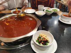 -冯记香辣兔火锅(茶店子总店)