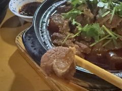 -土砂锅生态山庄·非遗砂锅雅鱼