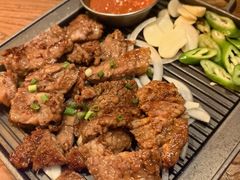 -恩你小木屋·韩式料理(假日广场店)