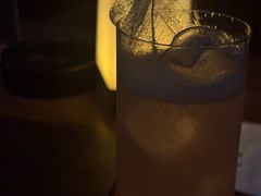 -FOUR PLAY BAR