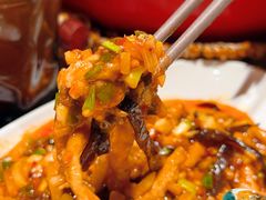 -渝信川菜 · 川味家常菜(财富购物中心店)