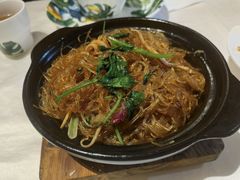 秘制海鲜粉丝煲-漓江又一軒·广西菜·桂林米粉(梅林店)