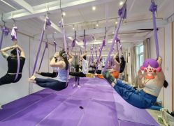 -亚太瑜伽普拉提学院